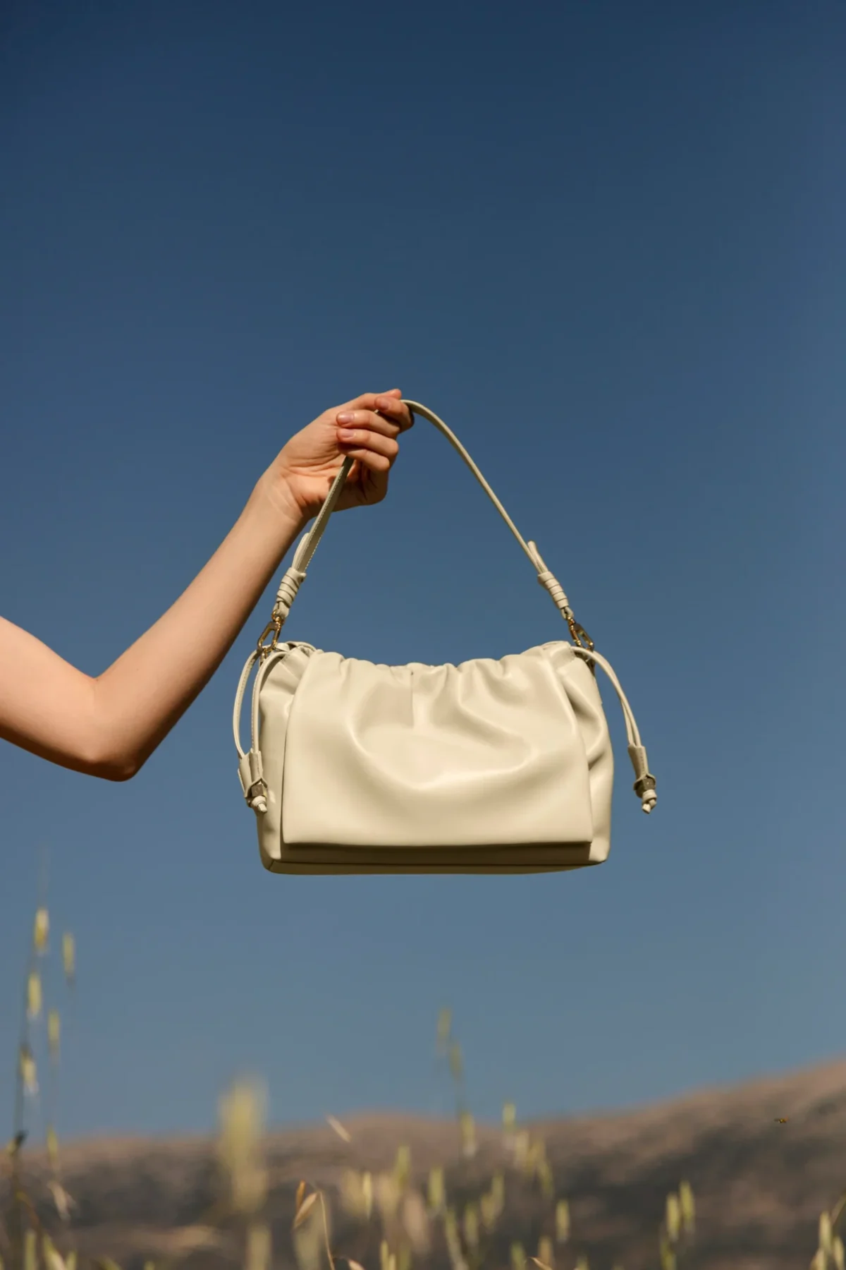 HAZEL CLUTCH CREAM - Image 9